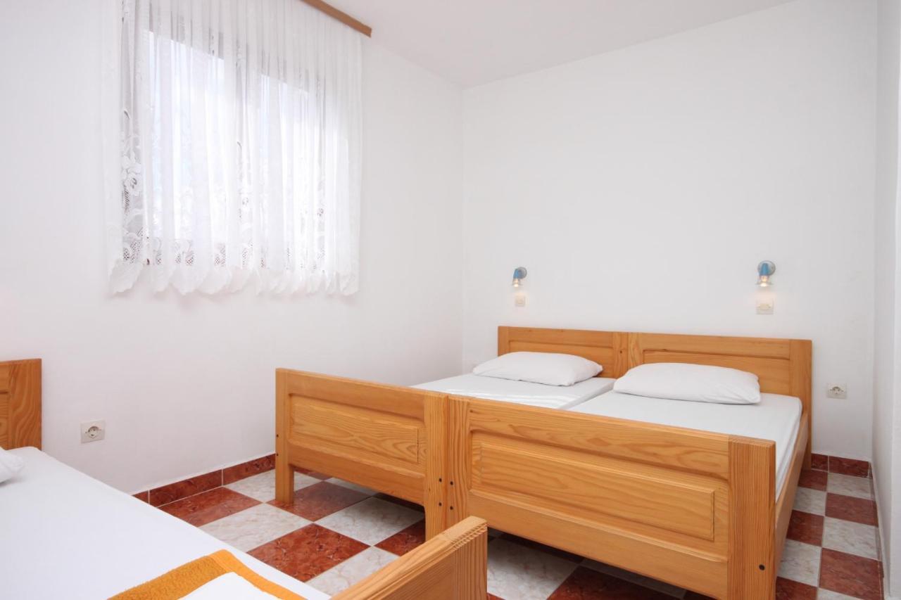 Apartments With A Parking Space Starigrad, Paklenica - 6618 外观 照片